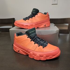 Jordan 9 Low "Mango🥭" Like New!!!